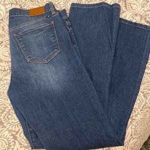 Lucky Brand “brookie boot” Jeans